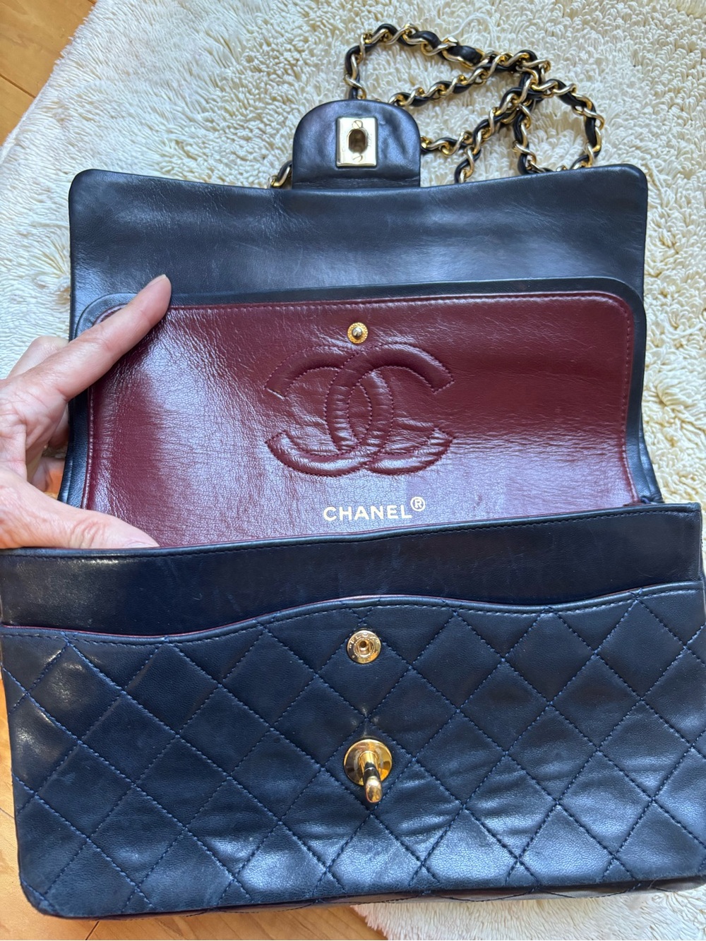 CHANEL Double Flap Black Quilted Shoulder Bag with Gold Chain & CC Lock - Picture 6 of 16